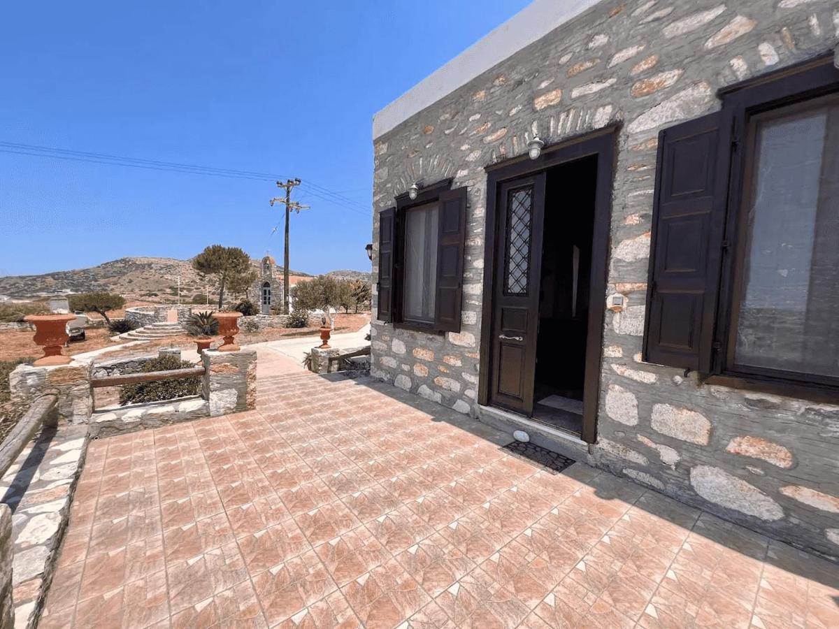 Πέτρινο Εξοχικό Σπίτι Στη Σύρο Agros  Exterior photo
